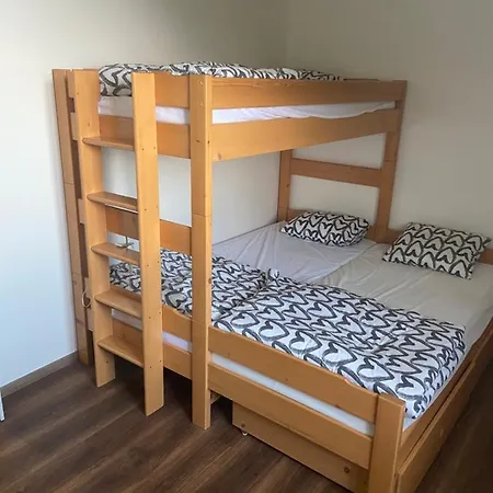 شقة Horsky Apartman Pod Jestedem
