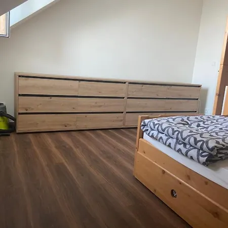 Horsky Apartman Pod Jestedem شقة *
