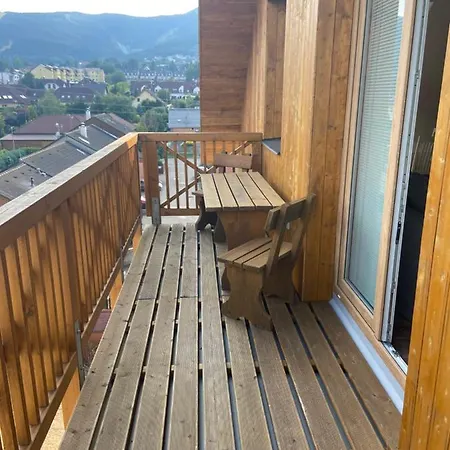 Horsky Apartman Pod Jestedem شقة *